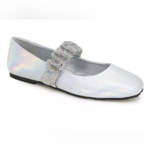 Reaction Kenneth Cole Silver Flats with Rhinestone Strap